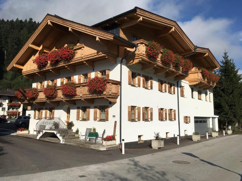 Apart Soellbacherhof Fügen Extérieur photo